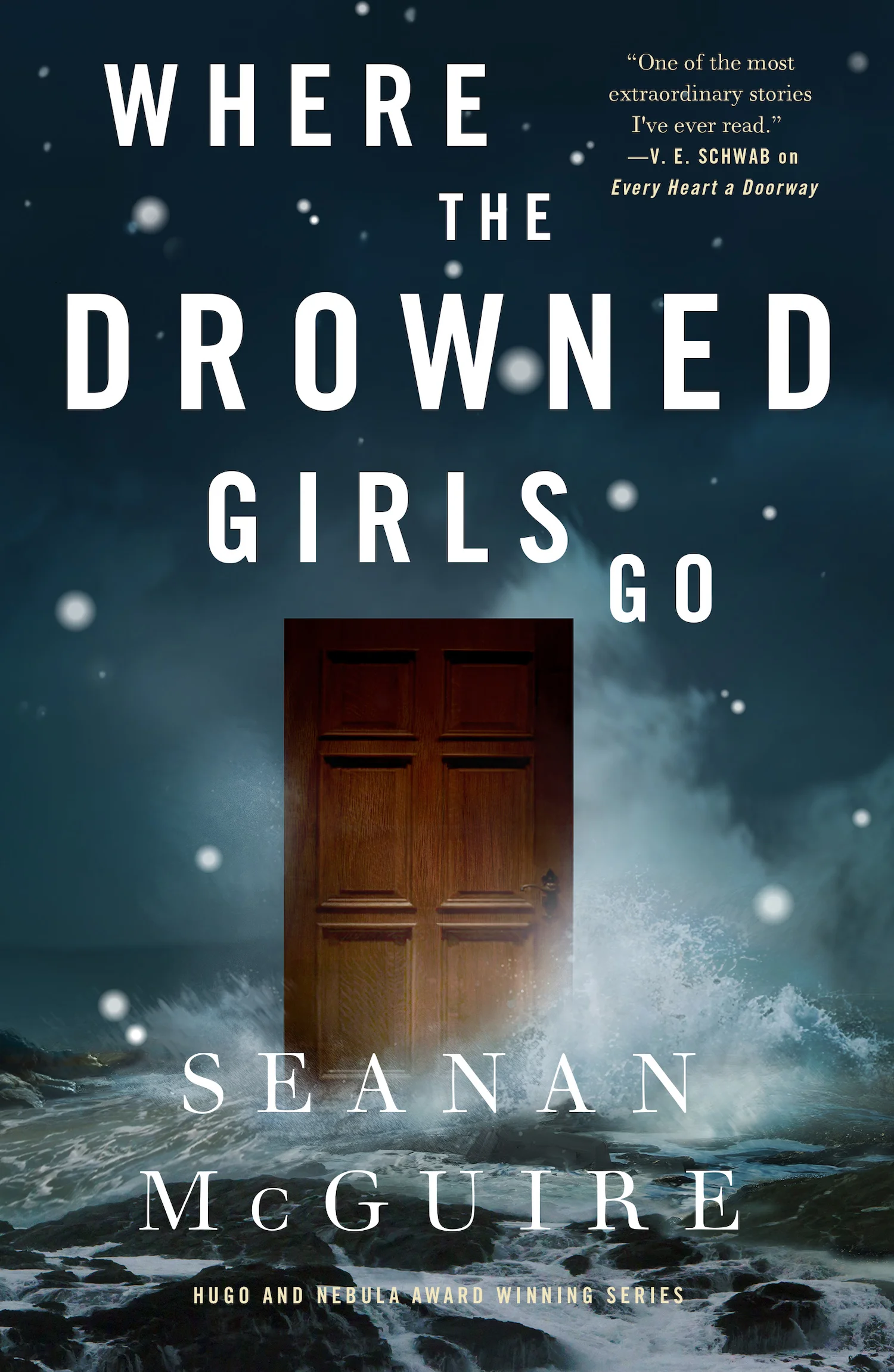 Featured image for Resumen de "Donde van las chicas ahogadas" por Seanan McGuire