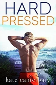 Featured image for Resumen de 'Hard Pressed' por Kate Canterbary