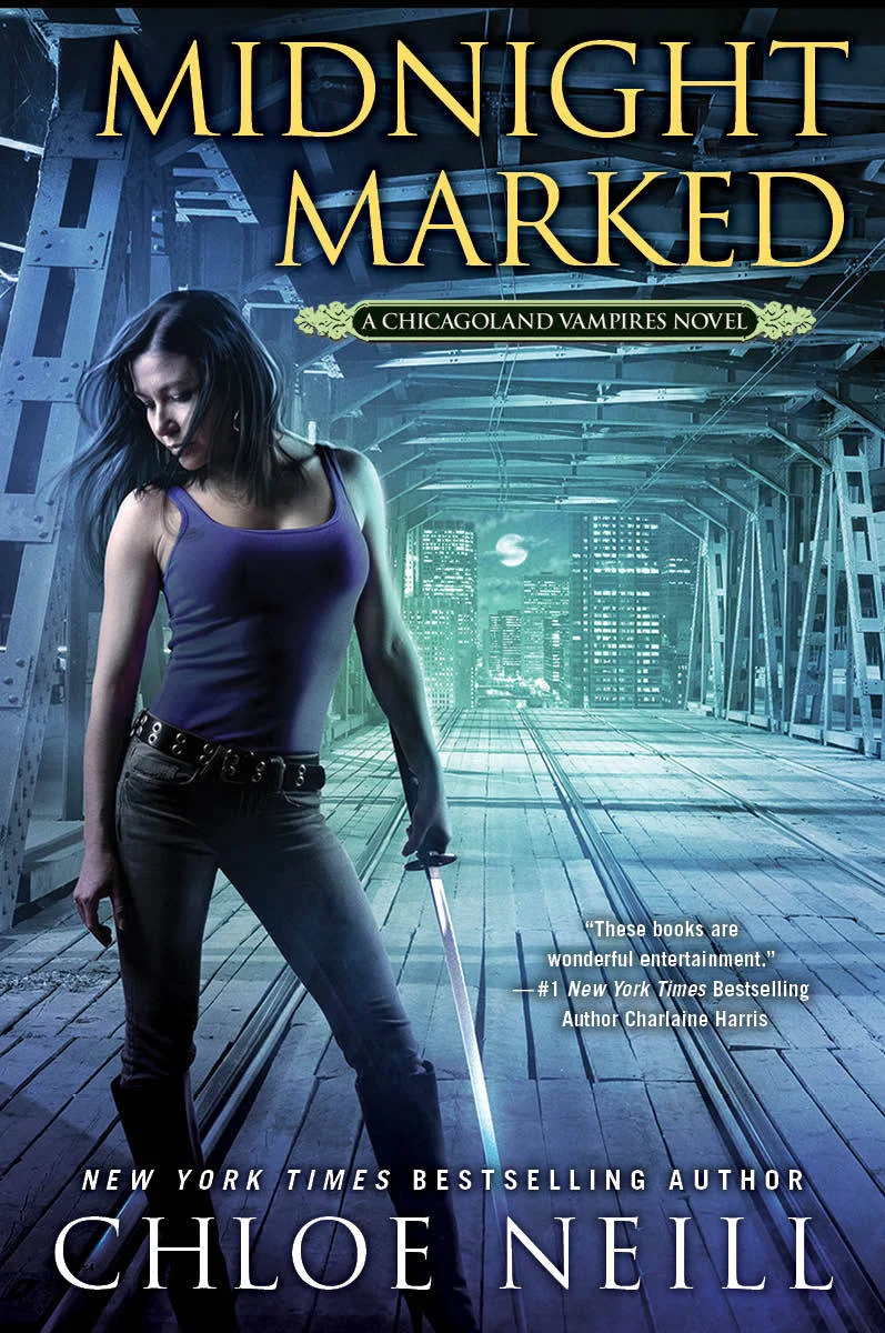Featured image for Resumen de "Midnight Marked" por Chloe Neill