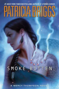 Featured image for Resumen de 'Smoke Bitten' por Patricia Briggs