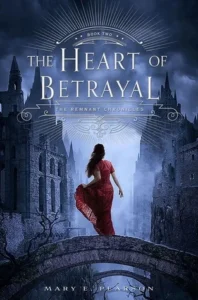 Featured image for Resumen de "El corazón del traidor" por Mary E. Pearson