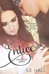 Featured image for Resumen de 'Entice' por S.E. Hall