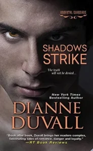 Featured image for Resumen de "Shadows Strike" por Dianne Duvall