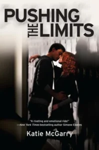 Featured image for Resumen de 'Rompiendo los límites' por Katie McGarry