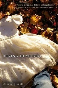 Featured image for Resumen de 'Chica Muerta Viviente' por Elizabeth Scott