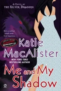 Featured image for Resumen de 'Yo y mi sombra' por Katie MacAlister