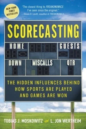 Featured image for Resumen de "Scorecasting: Las influencias ocultas detrás de cómo se juegan los deportes y se ganan los partidos" por Tobias J. Moskowitz y L. Jon Wertheim