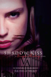Featured image for Resumen de 'Beso Sombra' por Richelle Mead