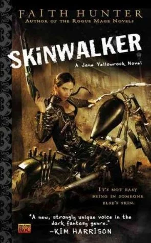 Featured image for Resumen de 'Skinwalker' por Faith Hunter