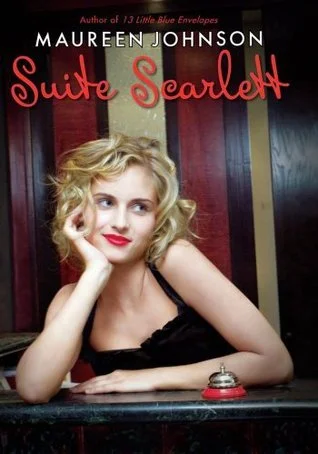 Featured image for Resumen de "Suite Scarlett" de Maureen Johnson