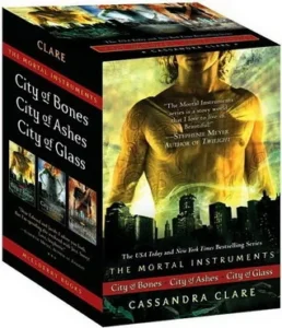 Featured image for Resumen de "Cazadores de Sombras" por Cassandra Clare