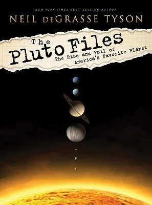 Featured image for Resumen de "Los archivos Plutón: El auge y la caída del planeta favorito de América" por Neil deGrasse Tyson