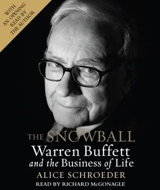 Featured image for Resumen de 'La bola de nieve: Warren Buffett y el negocio de la vida' por Alice Schroeder