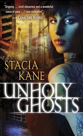 Featured image for Resumen de 'Ghosts Inocentes' por Stacia Kane