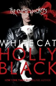 Featured image for Resumen de 'Gato Blanco' por Holly Black