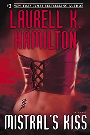 Featured image for Resumen de 'El beso de Mistral' por Laurell K. Hamilton