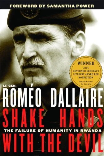 Featured image for Resumen de "Discutir con el diablo" por Roméo Dallaire