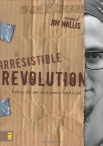 Featured image for Resumen de 'La revolución irresistible: vivir como un radical ordinario' por Shane Claiborne